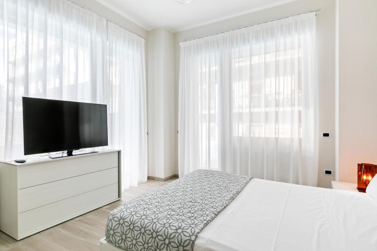 Grattacielo Ina Apartments Palermo Exteriér fotografie