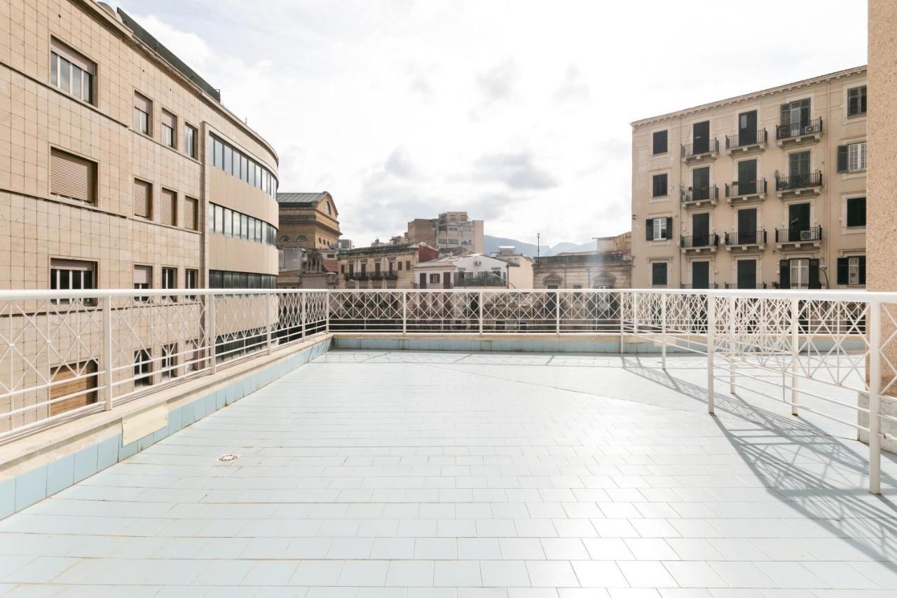 Grattacielo Ina Apartments Palermo Exteriér fotografie