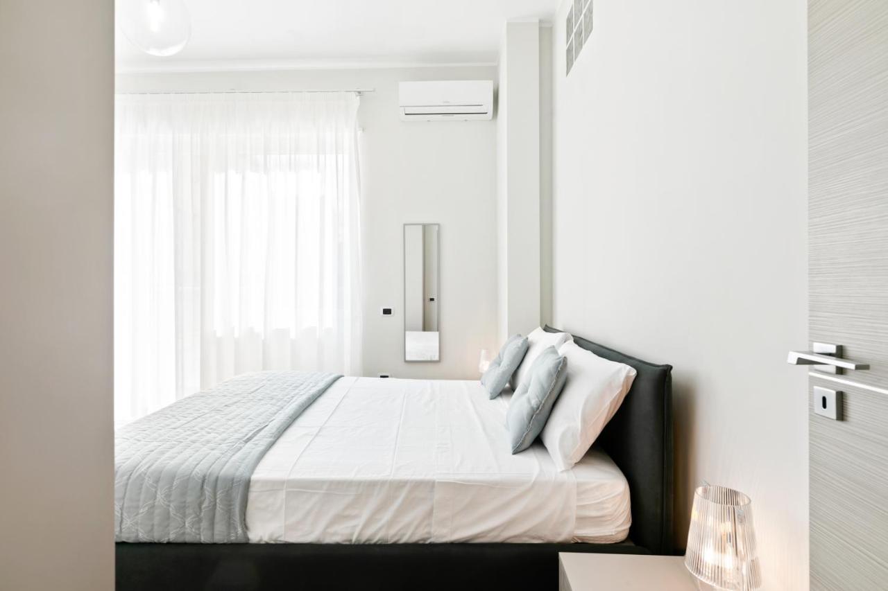 Grattacielo Ina Apartments Palermo Exteriér fotografie
