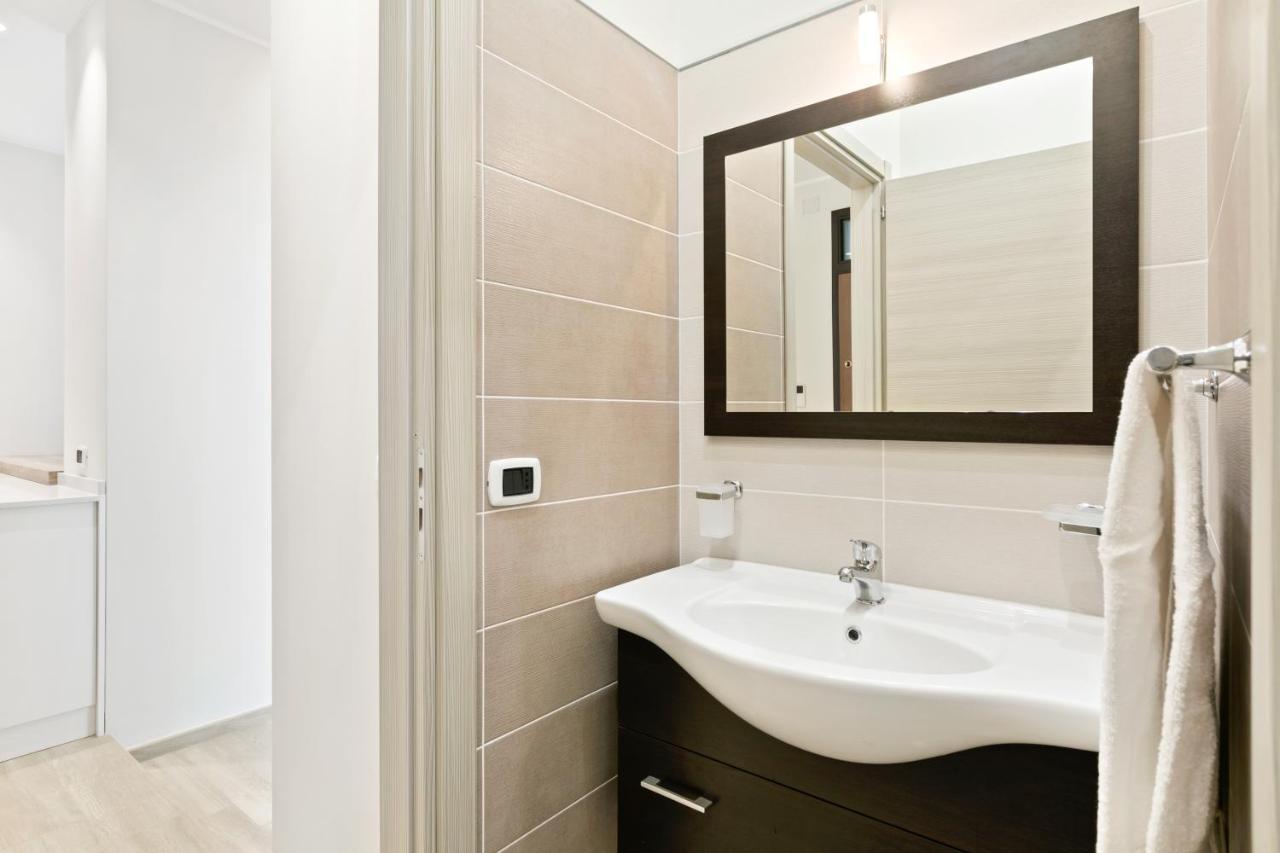 Grattacielo Ina Apartments Palermo Exteriér fotografie