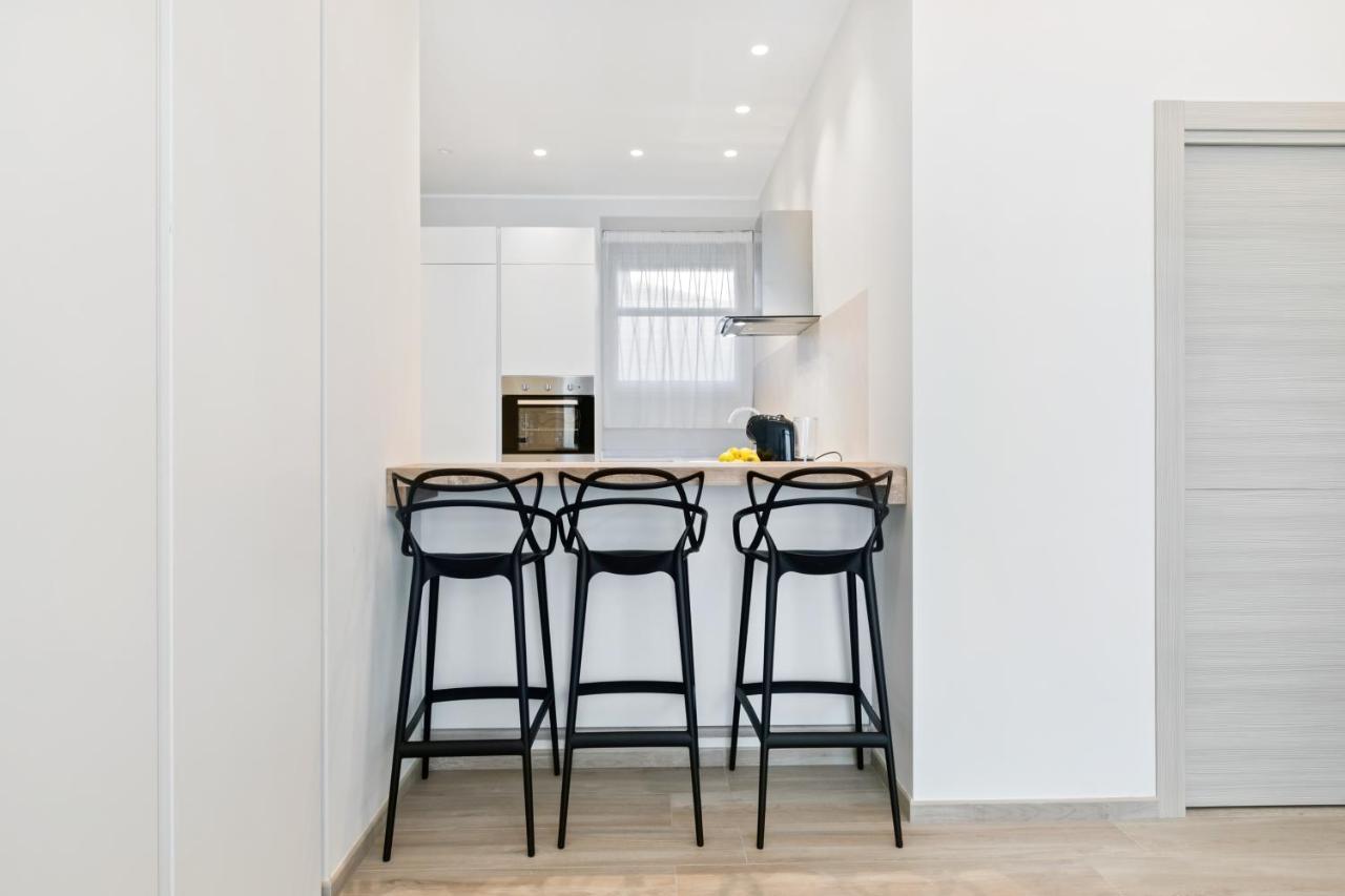 Grattacielo Ina Apartments Palermo Exteriér fotografie